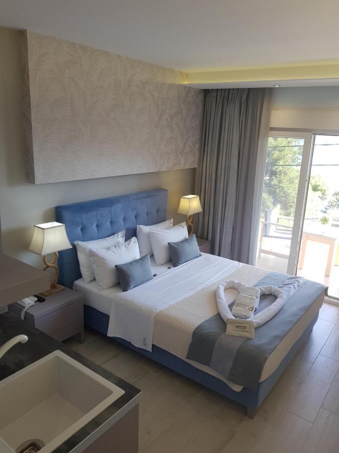 Appartement Deluxe Dina à Skala Potamia  Extérieur photo