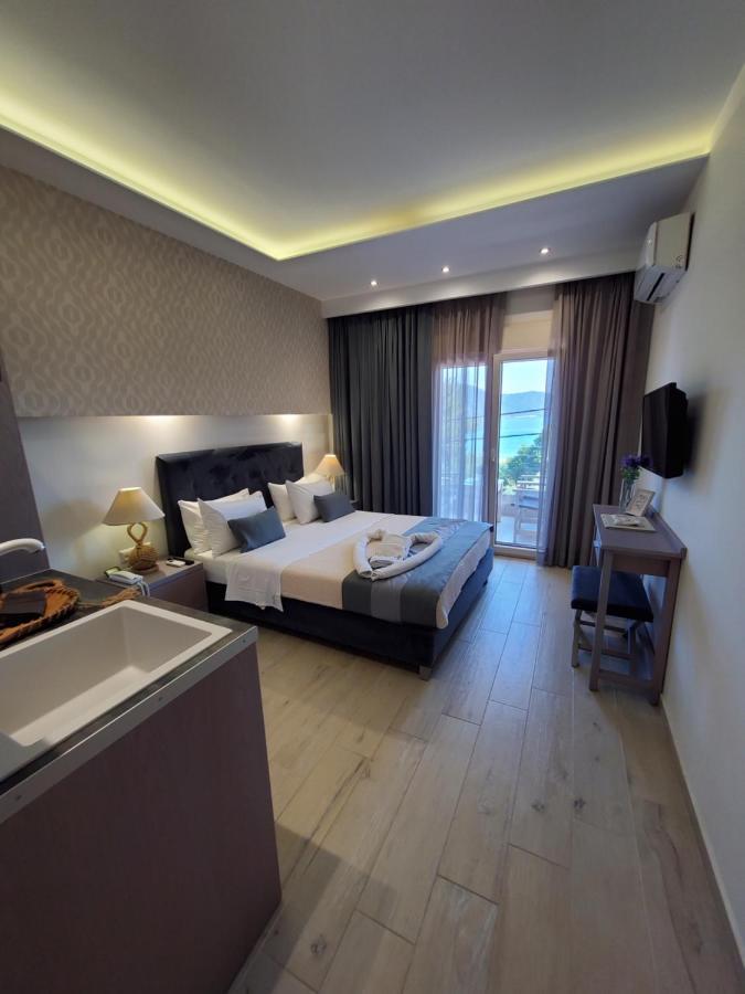 Appartement Deluxe Dina à Skala Potamia  Extérieur photo